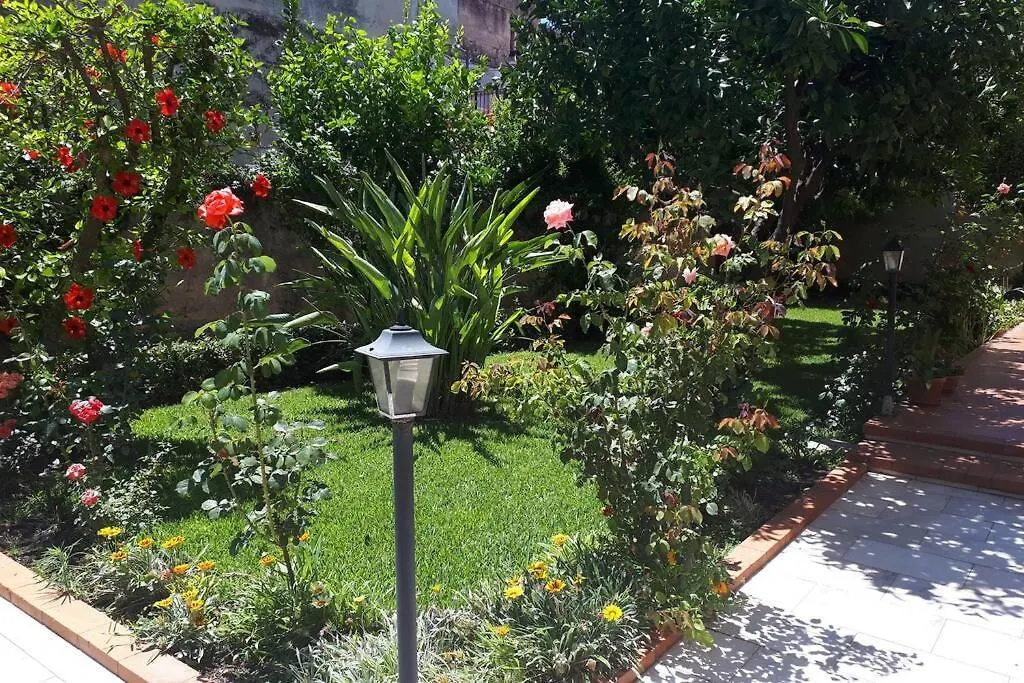 Alpstuga Villa Sara Palermo Italien